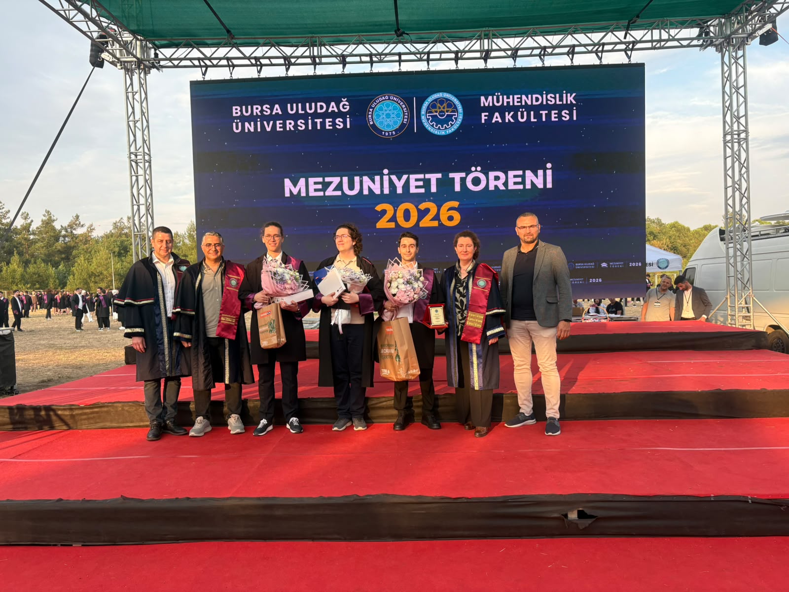 2026 Mezuniyet Törenimizi Büyük Bir Coşkuyla Gerçekleştirdik!